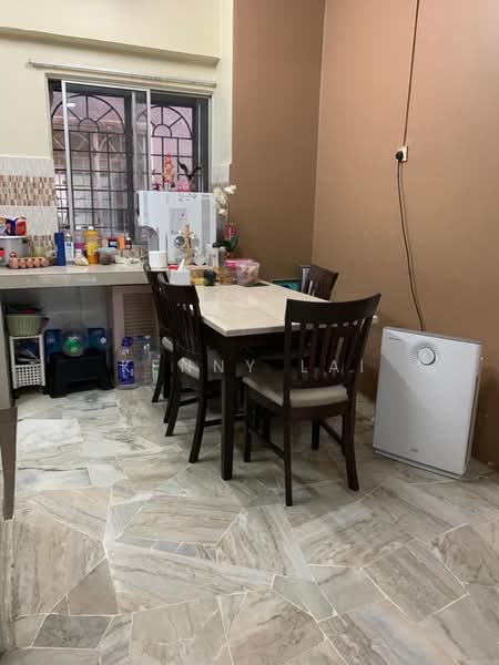 Kondominium untuk Dijual di Pandan Heights Condominium - Kenny Lai - Dining Room - PropertyGuru.com.my