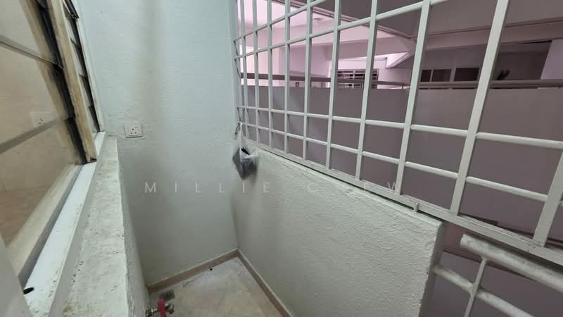 Kondominium untuk Dijual di Gurney Park Condominium - Millie Chew - Exterior - PropertyGuru.com.my
