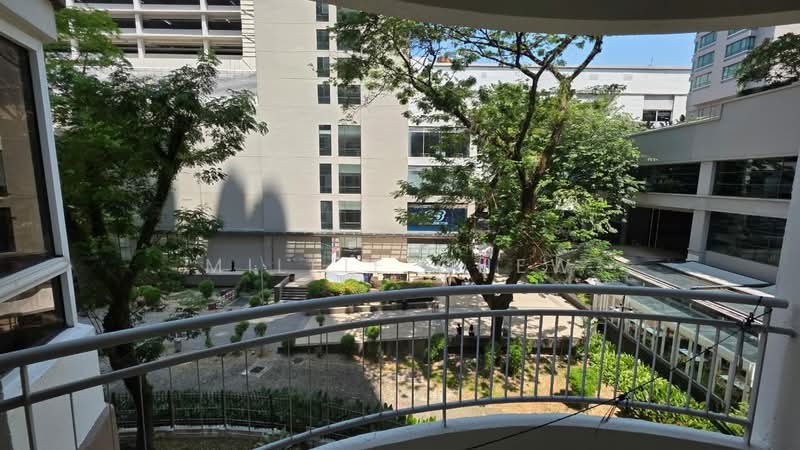 Kondominium untuk Dijual di Gurney Park Condominium - Millie Chew - Exterior - PropertyGuru.com.my
