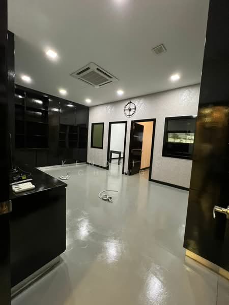 Kedai / Pejabat untuk Disewa di Taman Tasik Damai (Sungai Besi) - Kendriic Chong - Interior - PropertyGuru.com.my