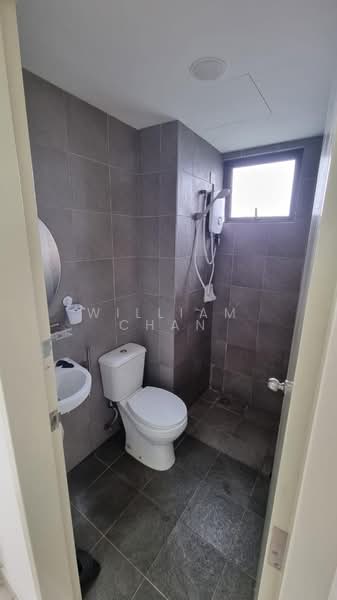 Kondominium untuk Disewa di Sky Awani Residensi 2 - William Chan - Bathroom - PropertyGuru.com.my