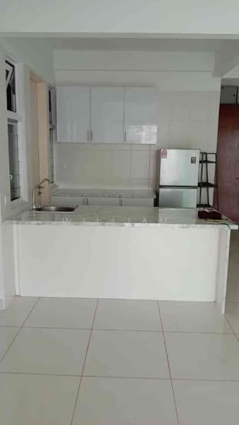 Kondominium untuk Dijual di 28 Dutamas - William Lim - Kitchen - PropertyGuru.com.my