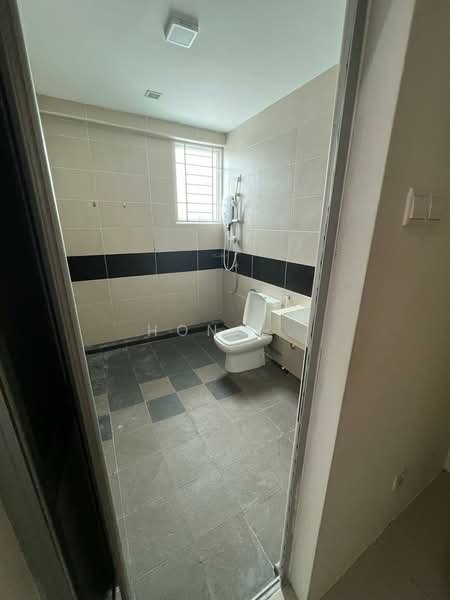 Rumah Teres 2 Tingkat untuk Dijual di Batu Maung (Penang) - Hong . - Bathroom - PropertyGuru.com.my