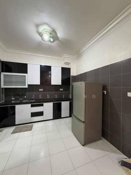 2-storey Terraced House for Sale in Taman Setia Indah (Tebrau) - Jessie Ng - Kitchen - PropertyGuru.com.my