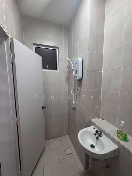 Condominium for Rent at Residensi Adelia 3 - Joshua Fan - Bathroom - PropertyGuru.com.my