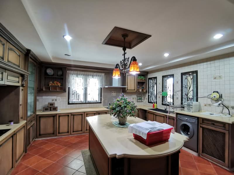 Rumah Teres 3.5 Tingkat untuk Dijual di Bukit Wangsamas (Setiawangsa) - David Chung - Kitchen - PropertyGuru.com.my