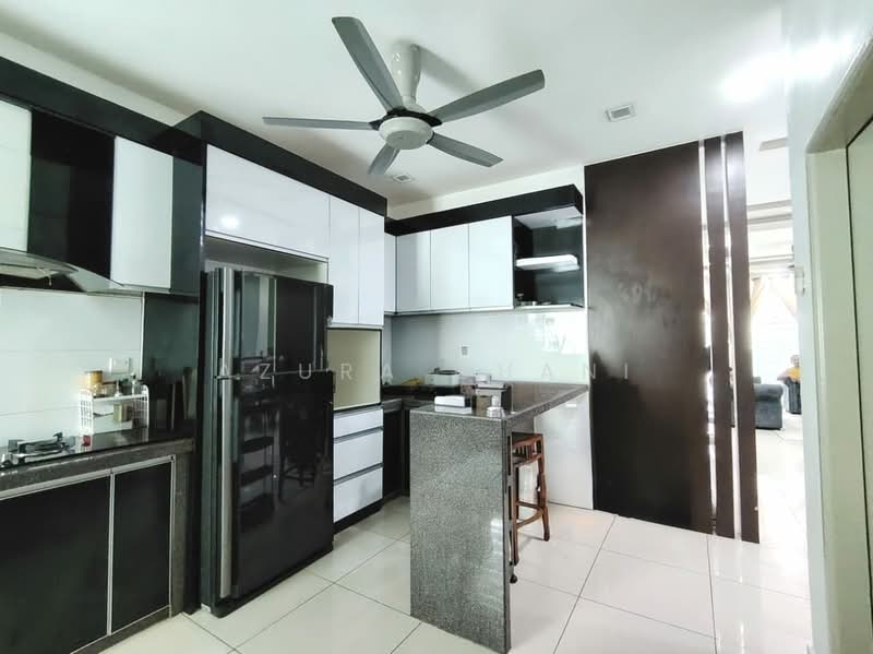 Rumah Teres 2 Tingkat untuk Dijual di Kepala Batas (Penang) - Azura Ghani - Kitchen - PropertyGuru.com.my