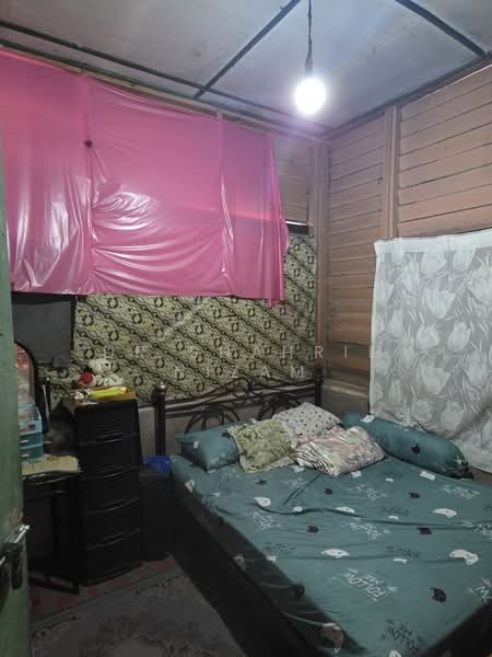 Tanah Kediaman untuk Dijual di Dengkil (Selangor) - Dr Shahril Nizam - Bedroom - PropertyGuru.com.my