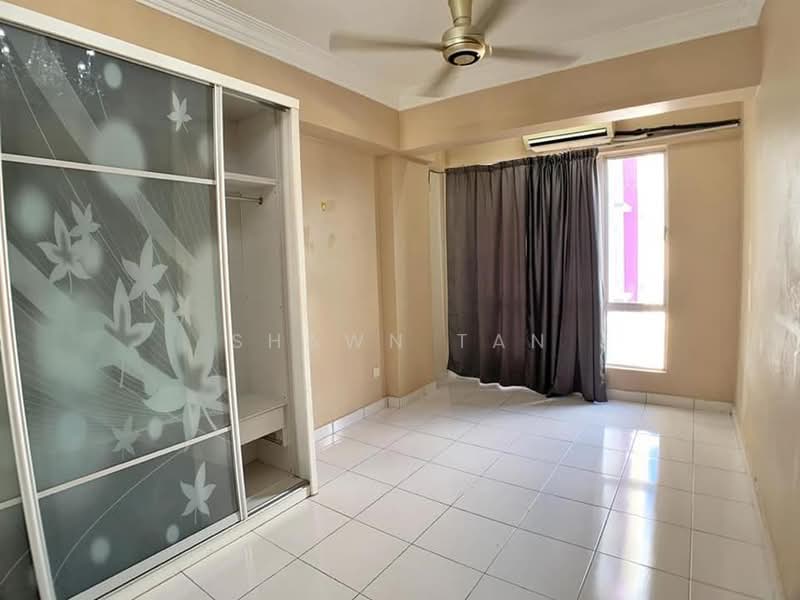 Condominium for Sale at Radius Residence - Shawn Tan - Bedroom - PropertyGuru.com.my