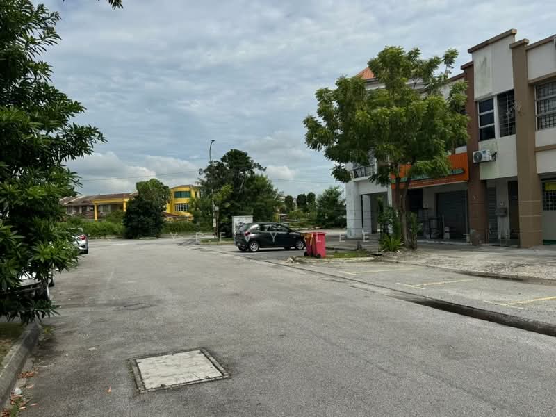 Kedai untuk Disewa di Desa Latania (Shah Alam) - Yeevy Lee - Exterior - PropertyGuru.com.my