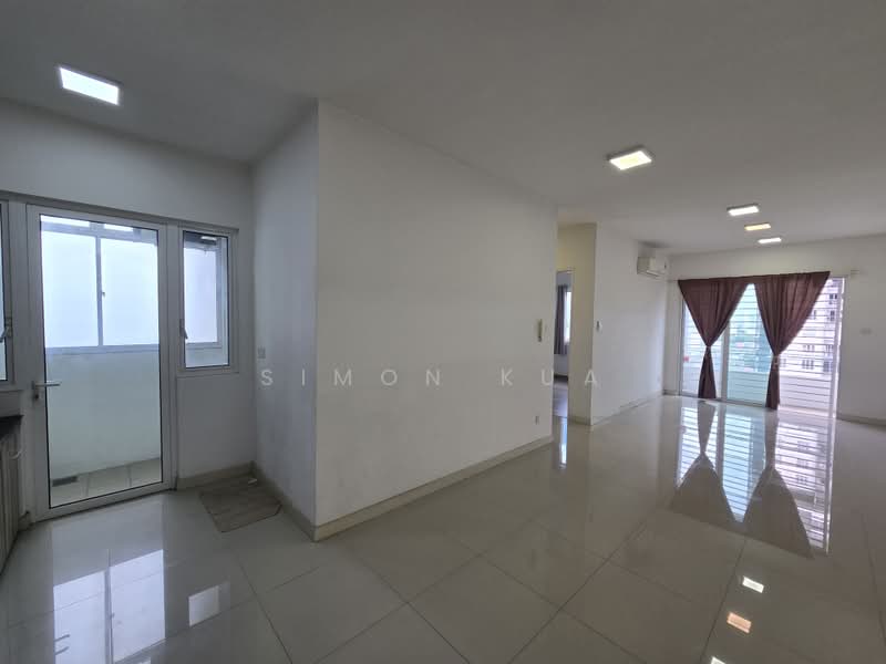 Kondominium untuk Disewa di Scenaria @ North Kiara Hills - Simon Kua - Living Room - PropertyGuru.com.my
