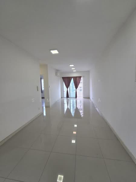 Kondominium untuk Disewa di Scenaria @ North Kiara Hills - Simon Kua - Living Room - PropertyGuru.com.my