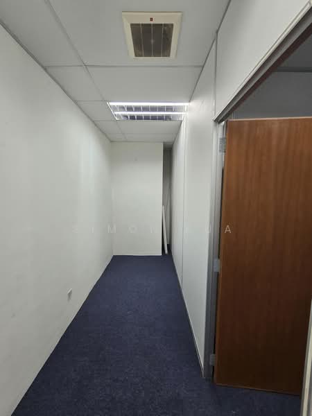 Office for Rent in Bandar Menjalara (Kuala Lumpur) - Simon Kua - Corridor - PropertyGuru.com.my