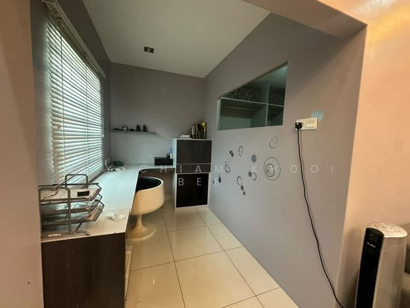 Rumah Teres 2.5 Tingkat untuk Dijual di Gelugor (Penang) - May Chiam Khooi Bee - Study - PropertyGuru.com.my