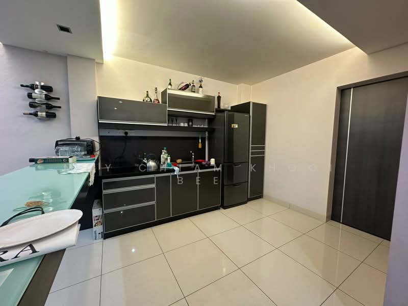 Rumah Teres 2.5 Tingkat untuk Dijual di Gelugor (Penang) - May Chiam Khooi Bee - Kitchen - PropertyGuru.com.my