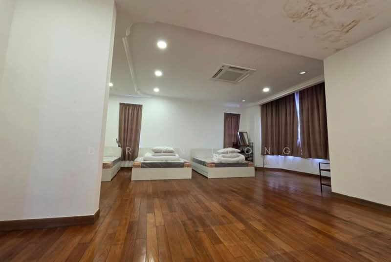 Rumah Banglo untuk Disewa di Taman Gembira (Klang) - Darren Leong - Bedroom - PropertyGuru.com.my
