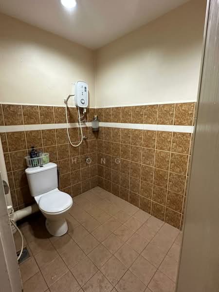 2-storey Terraced House for Sale in Sungai Dua (Penang) - Hong . - Bathroom - PropertyGuru.com.my