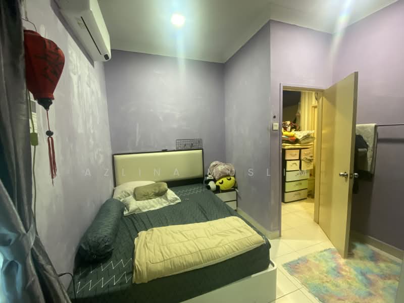 2-storey Terraced House for Sale in Taman Seri Austin (Tebrau) - Azlina Muslim - Bedroom - PropertyGuru.com.my