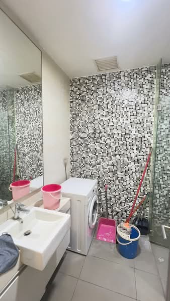 Service Residence for Rent at M Suites - CY Khoo - Bathroom - PropertyGuru.com.my