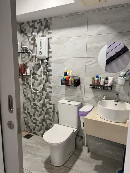 Servis Apartment untuk Disewa di Arte Cheras - Chris Choo - Bathroom - PropertyGuru.com.my