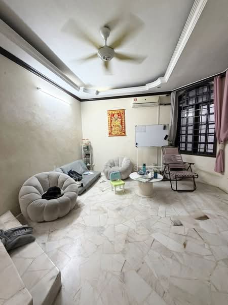 2-storey Terraced House for Rent in Taman Ungku Tun Aminah (Skudai) - Nikko Soh - Living Room - PropertyGuru.com.my