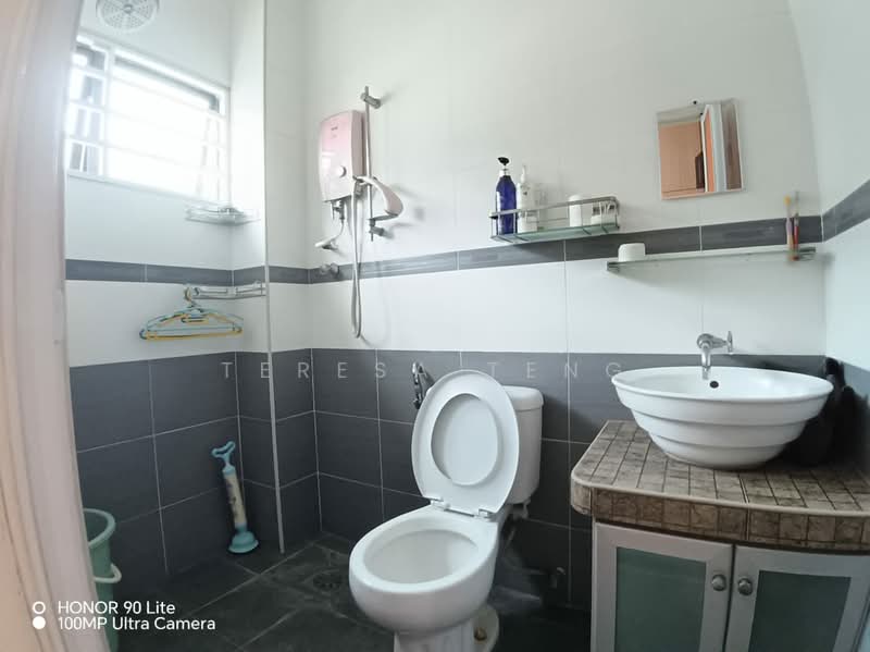 Rumah Teres 2 Tingkat untuk Dijual di Bandar Bukit Tinggi 2 (Klang) - Teresa Teng - Bathroom - PropertyGuru.com.my