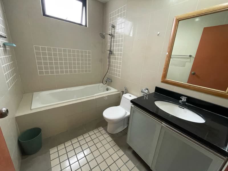 Servis Apartment untuk Disewa di The Heritage Residence - Alps Tan - Bathroom - PropertyGuru.com.my
