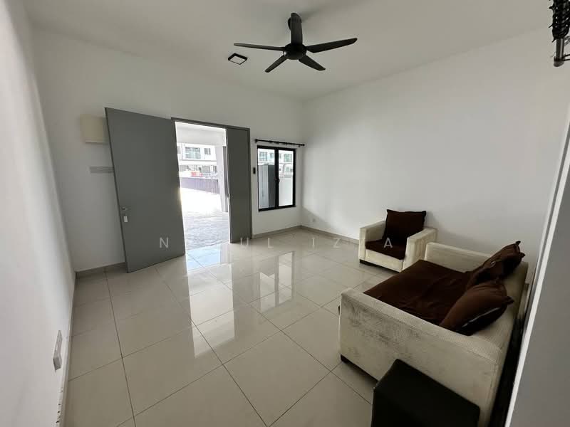 Townhouse for Rent in Sepang (Selangor) - Nurul Izza - PropertyGuru.com.my