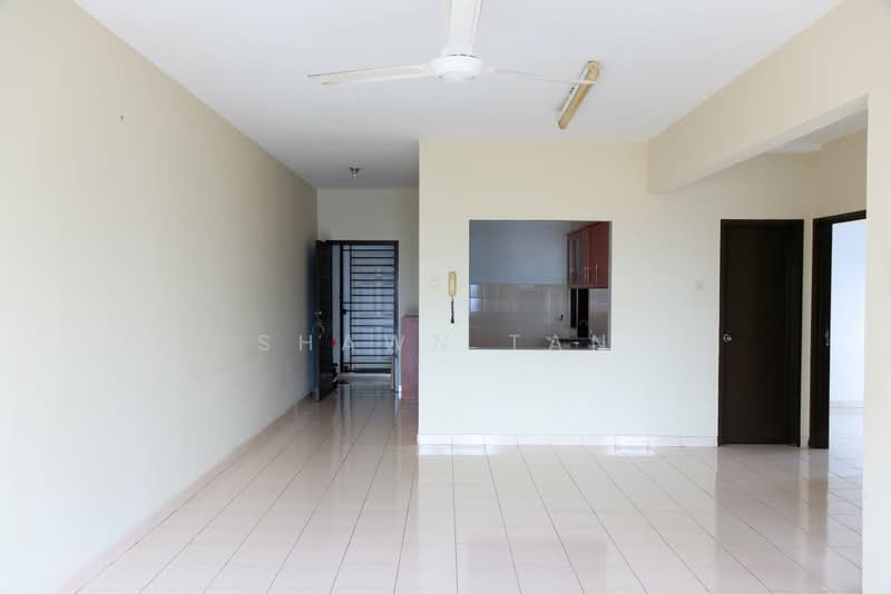 Condominium for Sale at Sri Putramas - Shawn Tan - Living Room - PropertyGuru.com.my