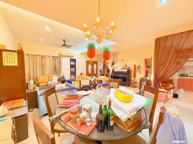 Rumah Teres 2 Tingkat untuk Dijual di Bandar Botanic (Klang) - Eugene Ong Eu chieh - Living Room - PropertyGuru.com.my