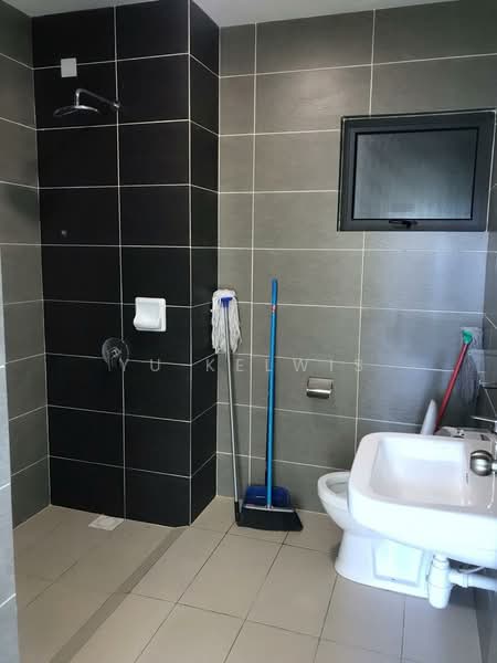 Kondominium untuk Disewa di The Henge - Yu Kelwis - Bathroom - PropertyGuru.com.my