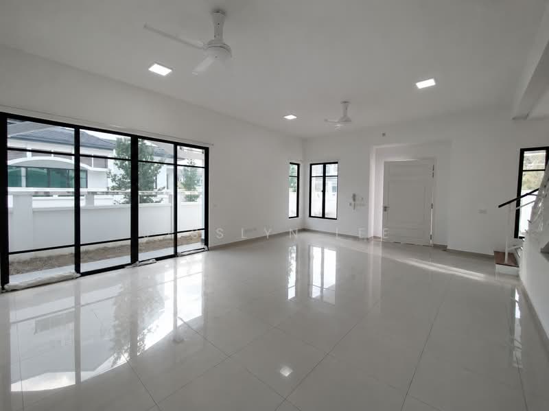 2-storey Terraced House for Sale in Eco Majestic (Semenyih) - Jesslyn Lee - Living Room - PropertyGuru.com.my