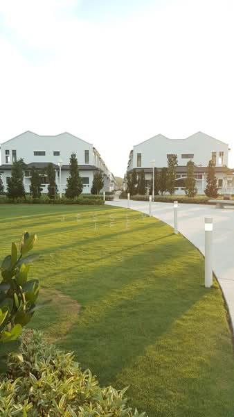 2-storey Terraced House for Sale in Eco Majestic (Semenyih) - Jesslyn Lee - Exterior - PropertyGuru.com.my