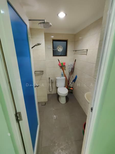 Apartment for Rent at Mutiara Serdang (Turf View) - Edmand Chia - Bathroom - PropertyGuru.com.my