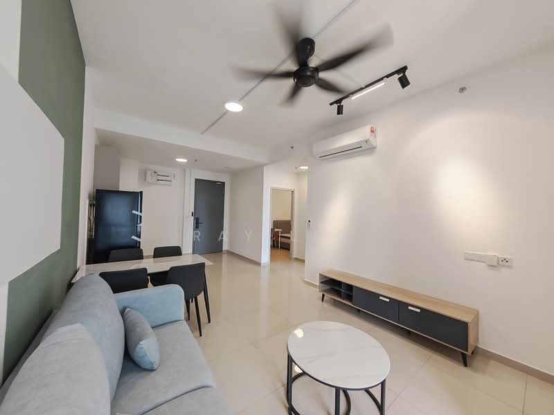 Servis Apartment untuk Disewa di BeCentral @ i-City - Ray Lee - Living Room - PropertyGuru.com.my