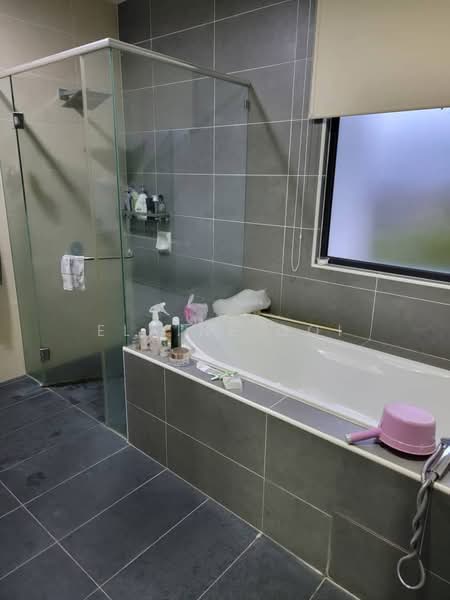 Semi-Detached House for Sale in Setia Greens (Bayan Lepas) - Elaine Ooi - Bathroom - PropertyGuru.com.my