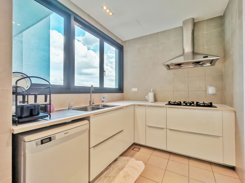 Servis Apartment untuk Disewa di The Greens - Yin Peng . - Kitchen - PropertyGuru.com.my