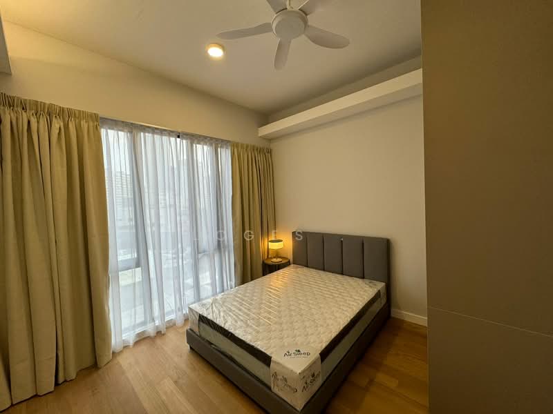 Servis Apartment untuk Disewa di The Sentral Suites - Loges . - Bedroom - PropertyGuru.com.my