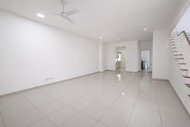 2-storey Terraced House for Sale in Eco Majestic (Semenyih) - Jesslyn Lee - Living Room - PropertyGuru.com.my