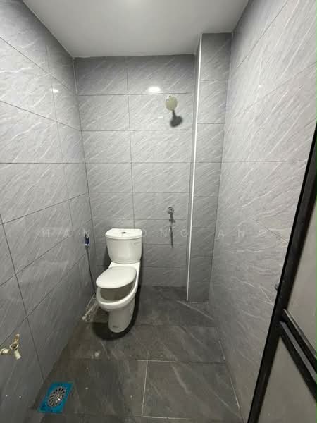 1-storey Terraced House for Sale in Taman Universiti (Skudai) - Han Yong Ang - Bathroom - PropertyGuru.com.my