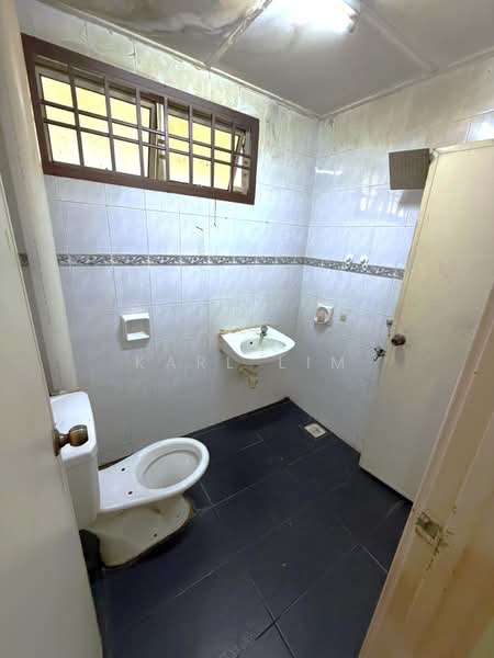 2-storey Terraced House for Sale in Taman Nusa Bestari (Iskandar Puteri (Nusajaya)) - Karl Lim - Bathroom - PropertyGuru.com.my