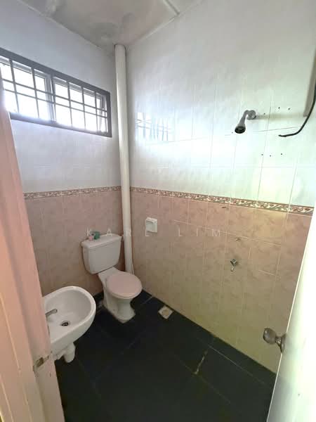 2-storey Terraced House for Sale in Taman Nusa Bestari (Iskandar Puteri (Nusajaya)) - Karl Lim - Bathroom - PropertyGuru.com.my