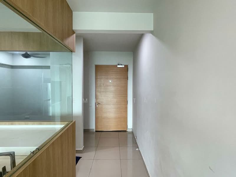Servis Apartment untuk Dijual di The Leafz @ Dedaun - Emily Tai - Entrance - PropertyGuru.com.my