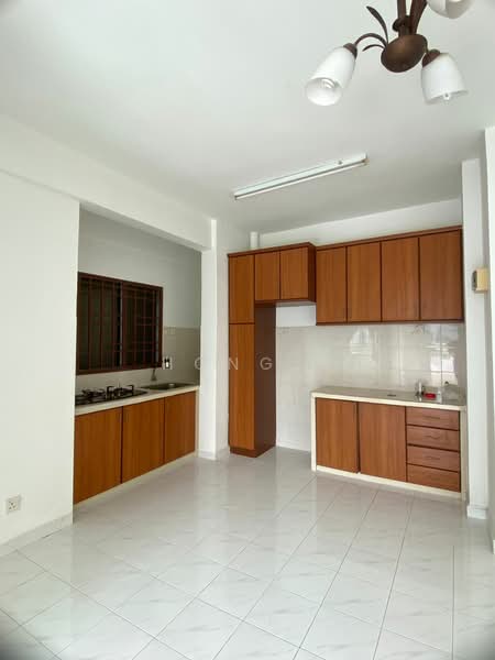 Kondominium untuk Dijual di Hillside Garden - Hong . - Kitchen - PropertyGuru.com.my