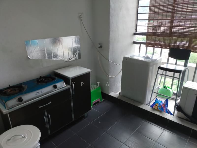 Servis Apartment untuk Disewa di Maxim Residences - YP Tan - Balcony - PropertyGuru.com.my