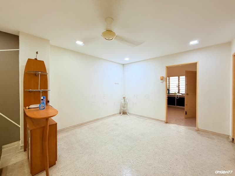 Rumah Teres 2 Tingkat untuk Dijual di Taman Meru (Klang) - Eugene Ong Eu chieh - Living Room - PropertyGuru.com.my