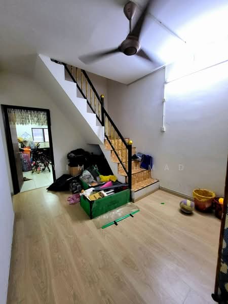 1-storey Terraced House for Sale in Sungai Buloh (Selangor) - Syima Ahmad - 2nd Living Room - PropertyGuru.com.my
