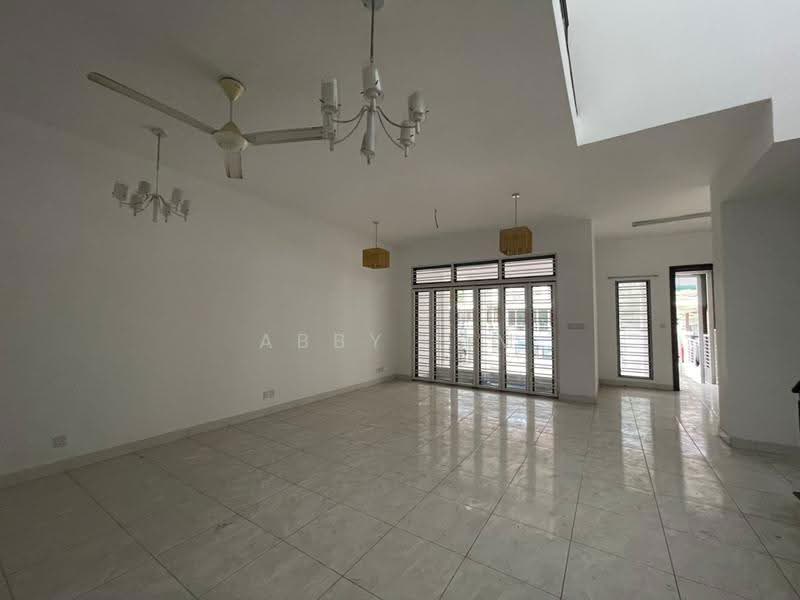 2-storey Terraced House for Sale in Denai Alam (Shah Alam) - Abby Lim - Living Room - PropertyGuru.com.my