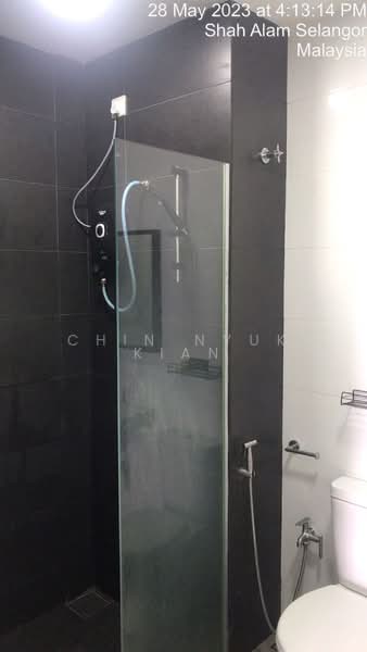 Service Residence for Sale at Paramount Utropolis - Chin Nyuk Kian - Bathroom - PropertyGuru.com.my