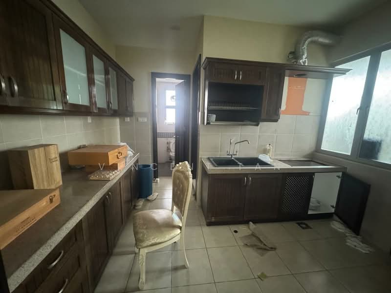 Bungalow for Sale in Setia Eco Park (Setia Alam) - Vincent Tan - Kitchen - PropertyGuru.com.my